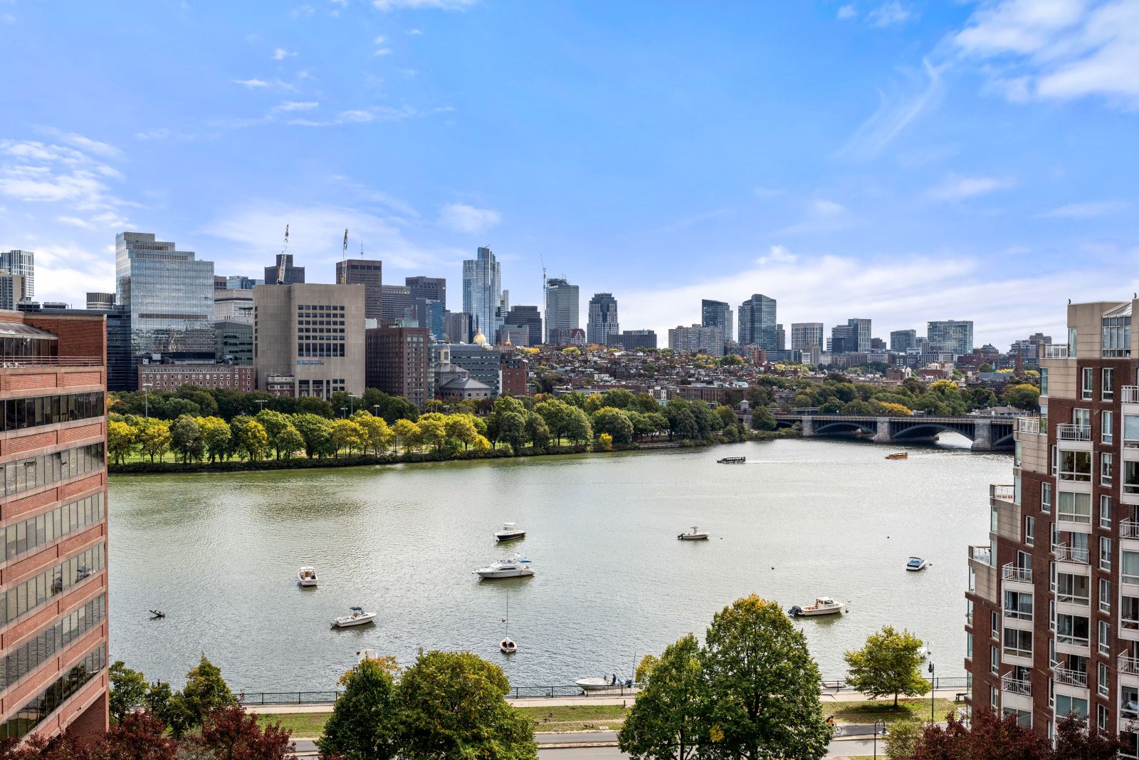 10 Rogers St, East Cambridge