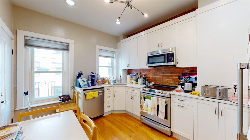 426 East 5th St, South Boston