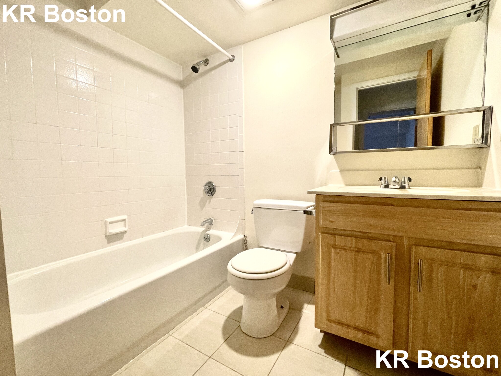 2 bed, 2 bath apartment for rent at 1079 Commonwealth Ave Unit 453, Allston — photo 3 of 3