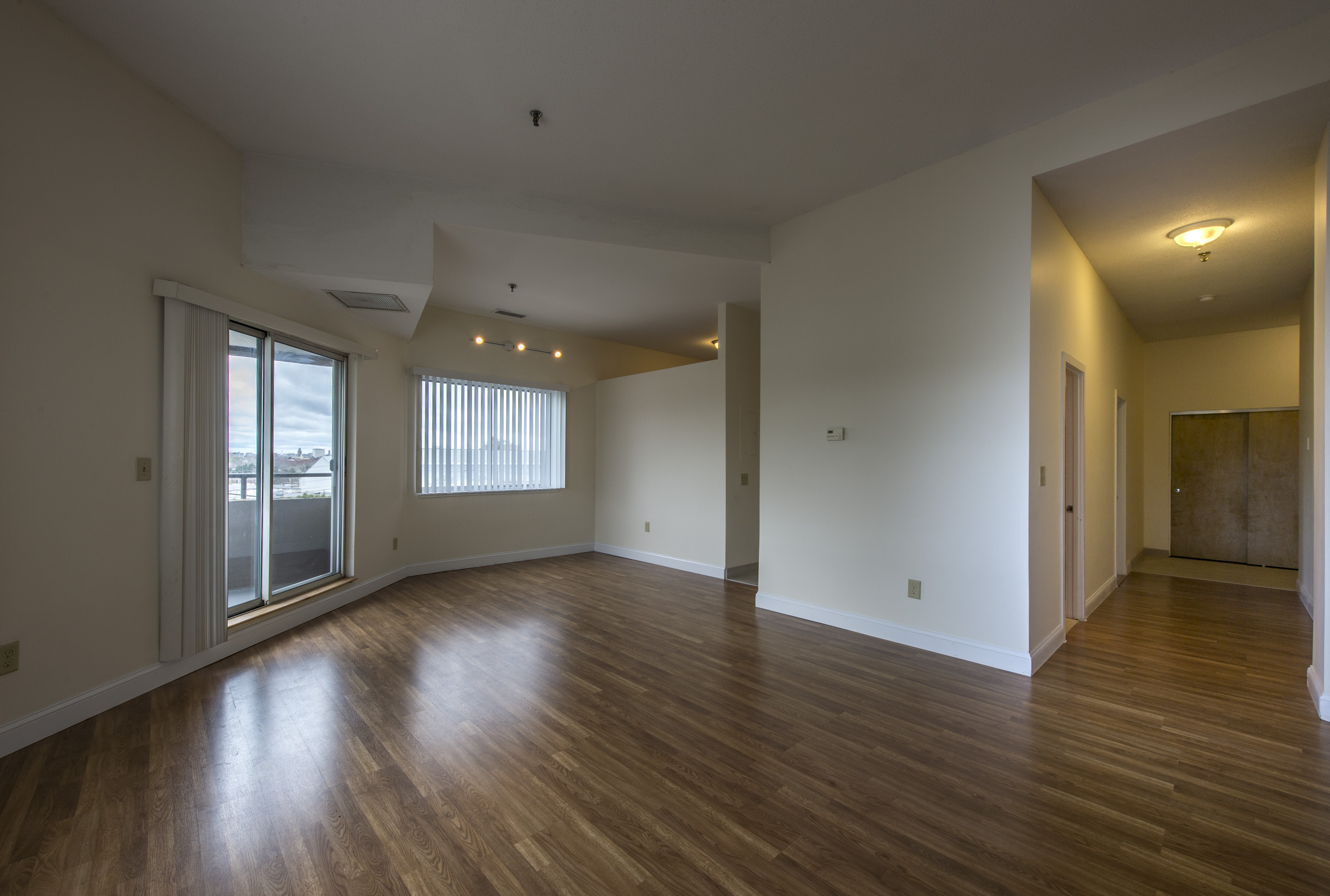 2 bed, 2 bath apartment for rent at 1079 Commonwealth Ave Unit 427, Allston — photo 6 of 13