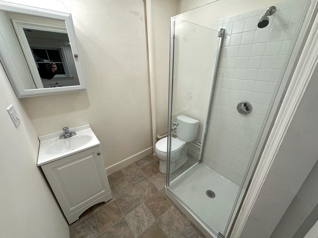 Studio bed, 1 bath apartment for rent at 107 Beacon Unit 1, Back Bay — photo 8 of 8