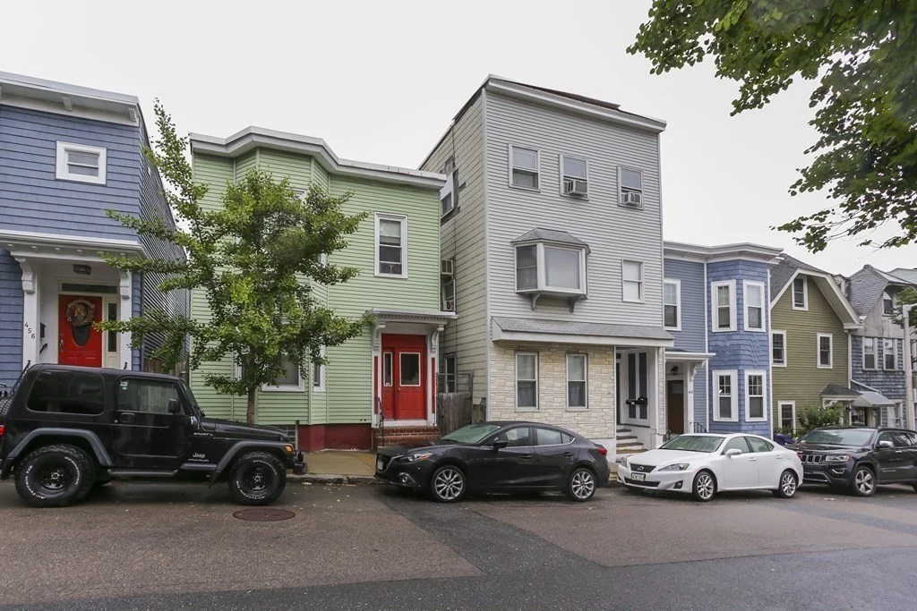 458 E 7th St, South Boston