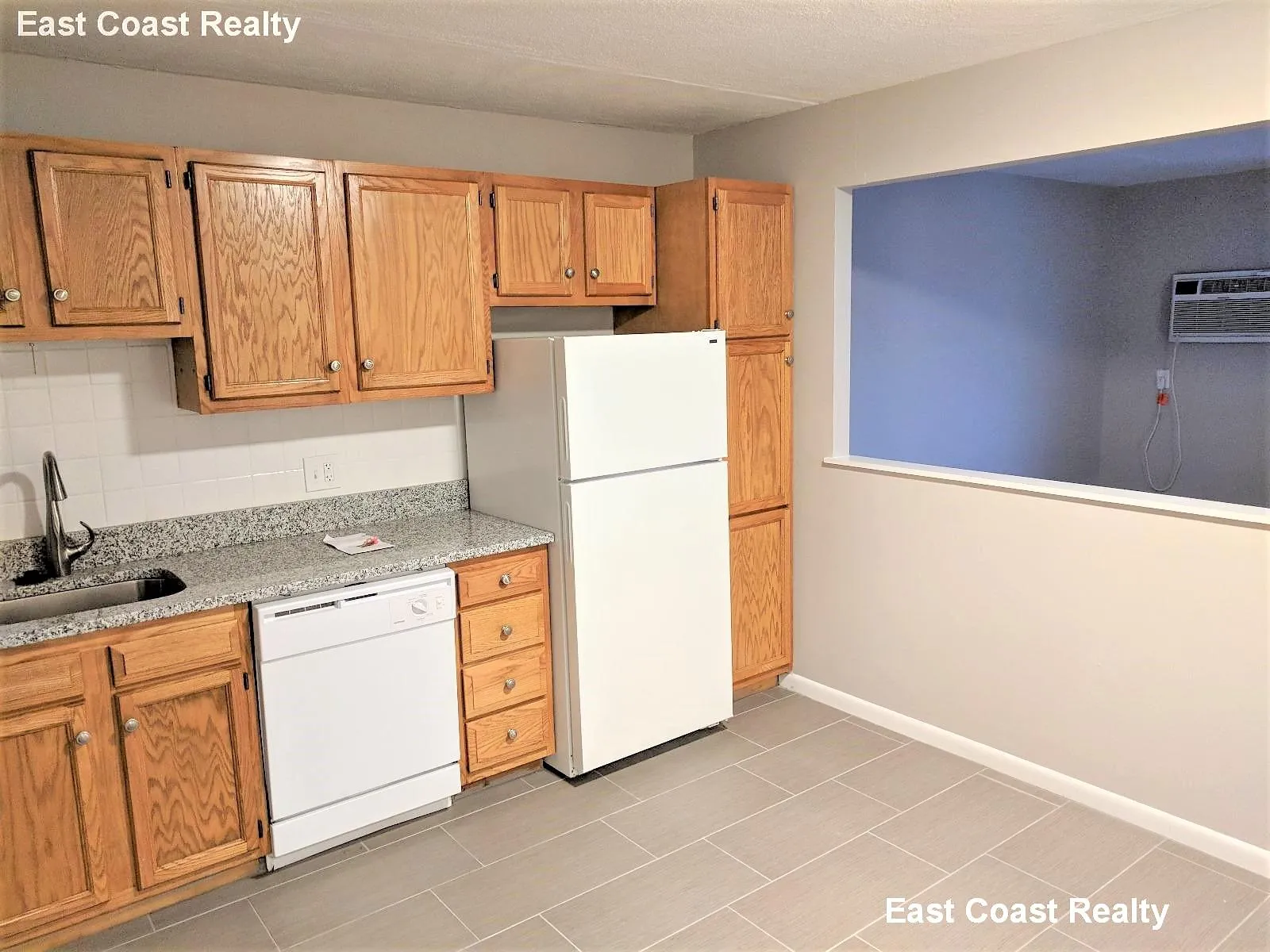 12 Cottage Ct, Nonantum