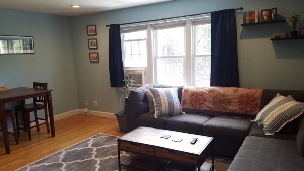 1 bed, 1 bath apartment for rent at 108 Maple St Unit 4, Malden — photo 4 of 11