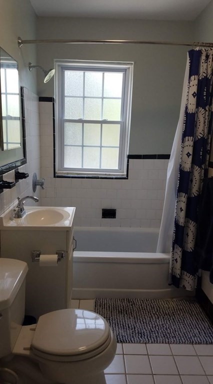 1 bed, 1 bath apartment for rent at 108 Maple St Unit 4, Malden — photo 8 of 11