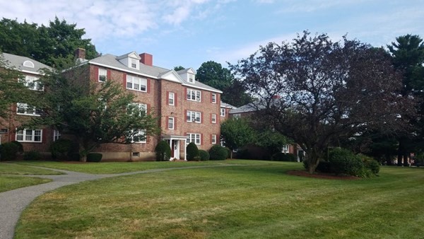 1 bed, 1 bath apartment for rent at 108 Maple St Unit 4, Malden — photo 11 of 11