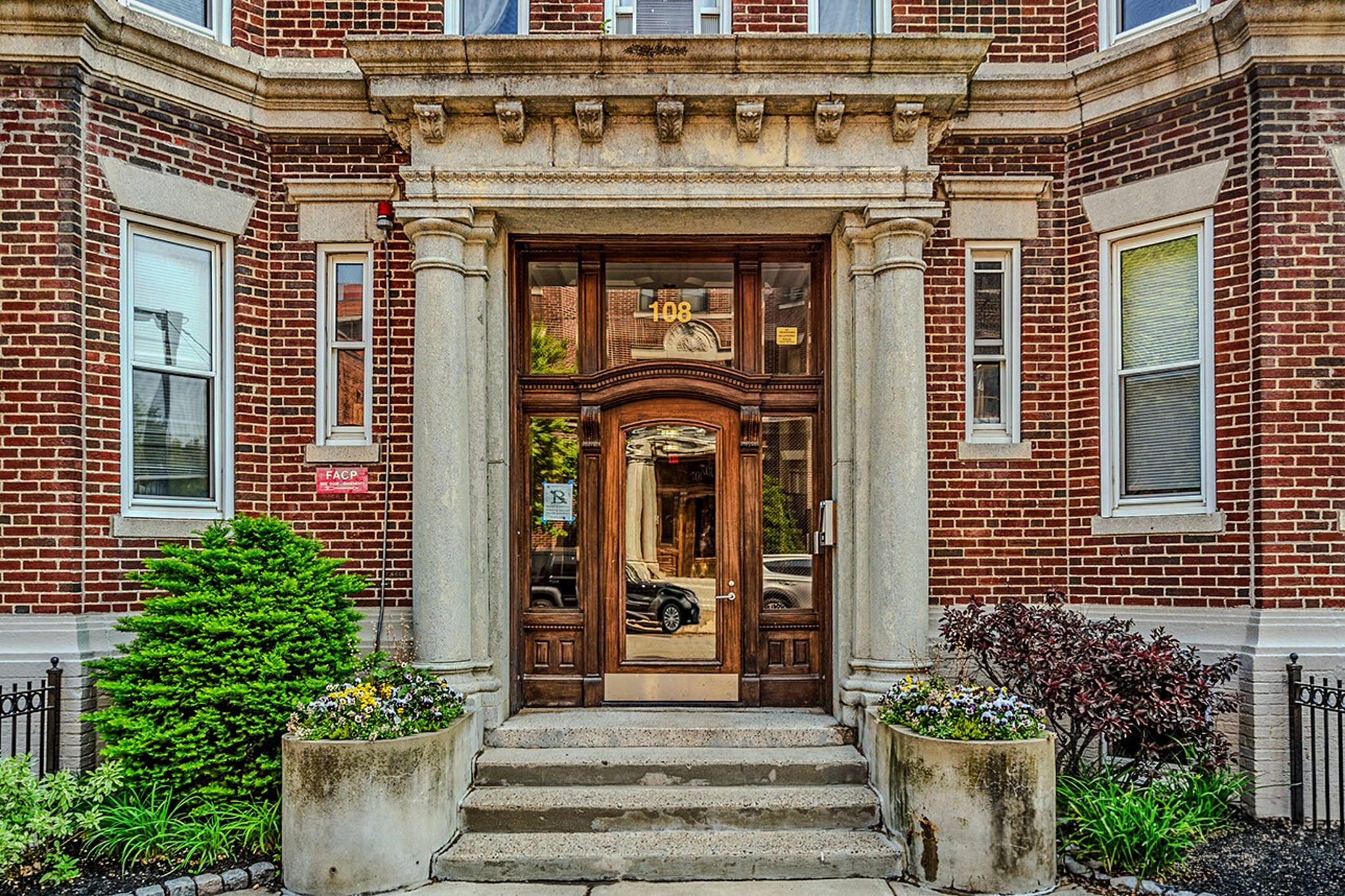 108 Jersey St, Fenway