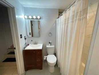 26 Irving St, Beacon Hill