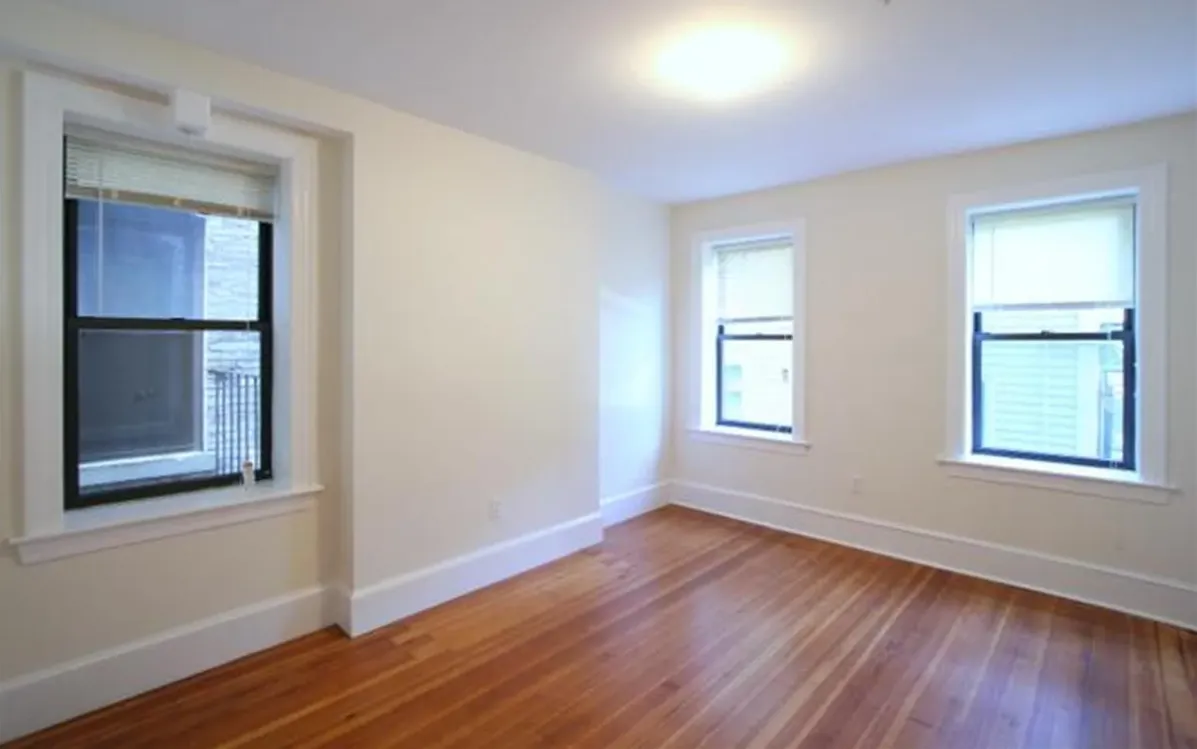 881 Massachusetts Ave, Central Square