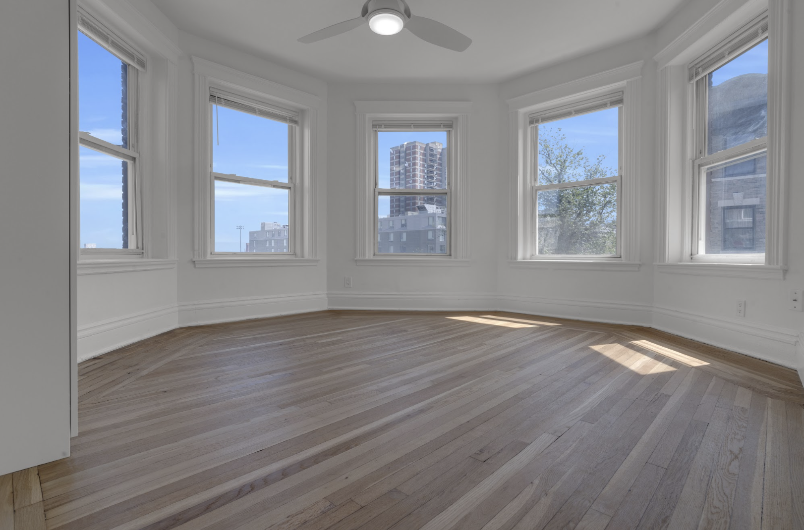 1082 Commonwealth Ave, Brighton