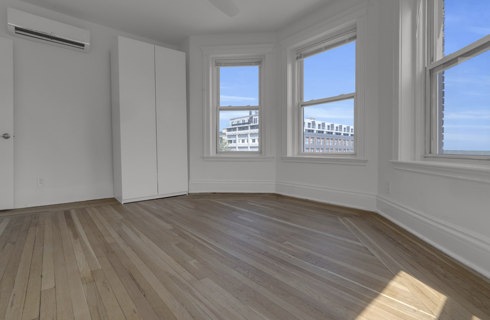 1082 Commonwealth Ave, Brighton