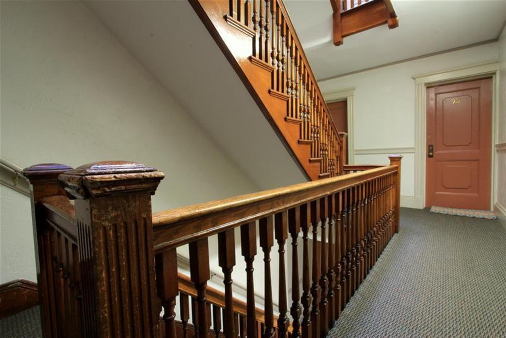 2.5 bed, 1 bath apartment for rent at 6 Craigie Cir Unit 2, Harvard Square — photo 16 of 18