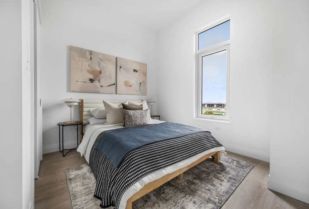 93 Bennington St, Revere