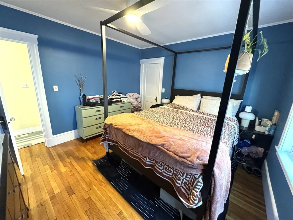 66 Marshall St, Medford