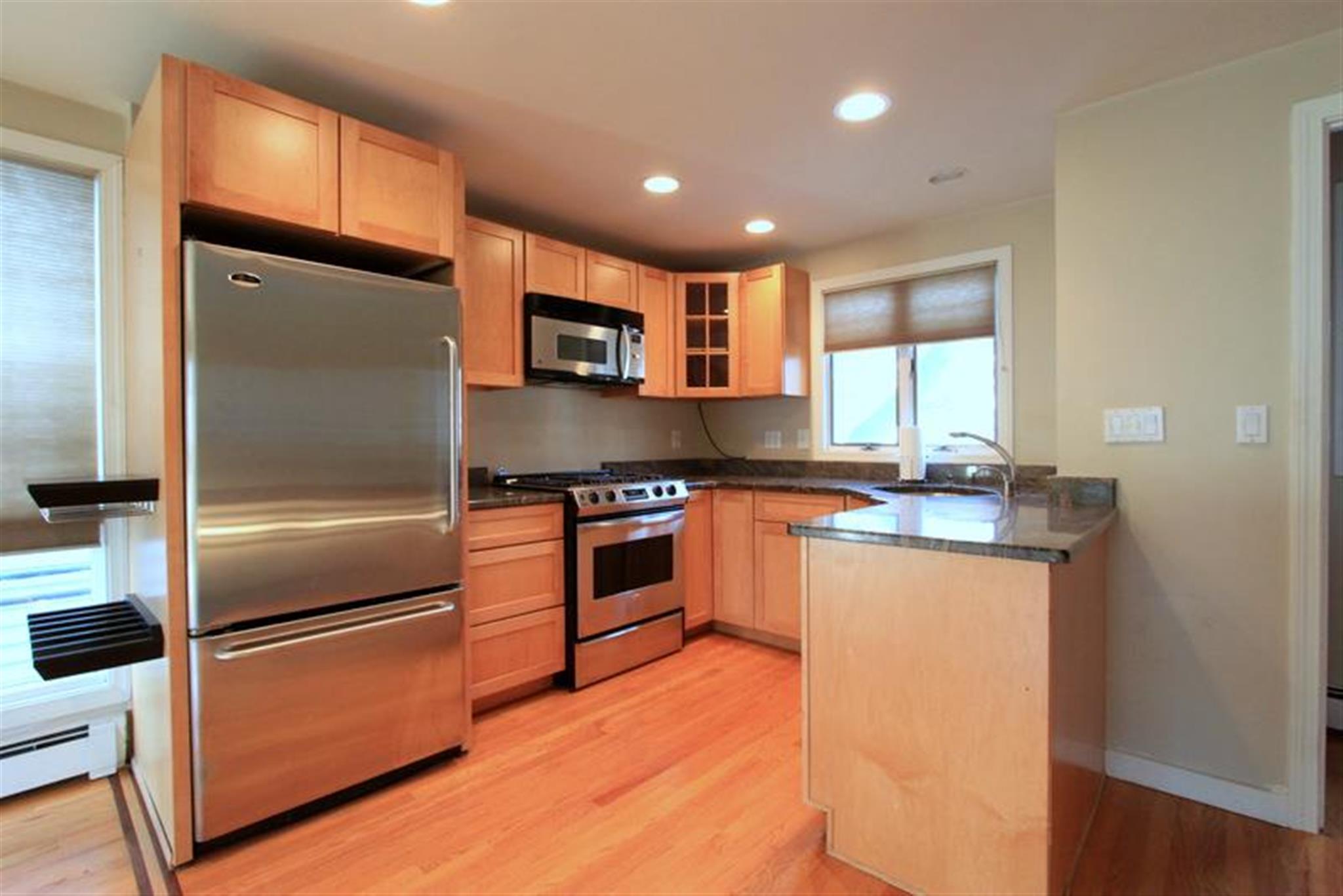 2 bed, 1.5 bath apartment for rent at 35 Howard St Unit 35, Central Square