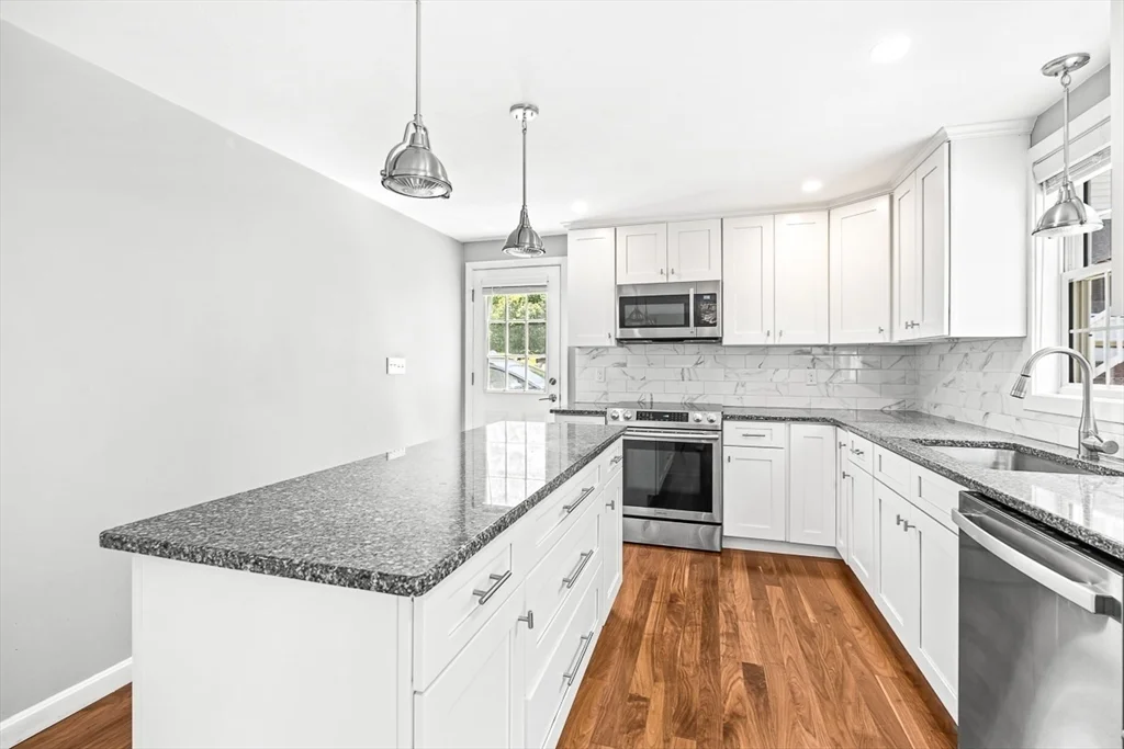 38 Idora Ave, Haverhill