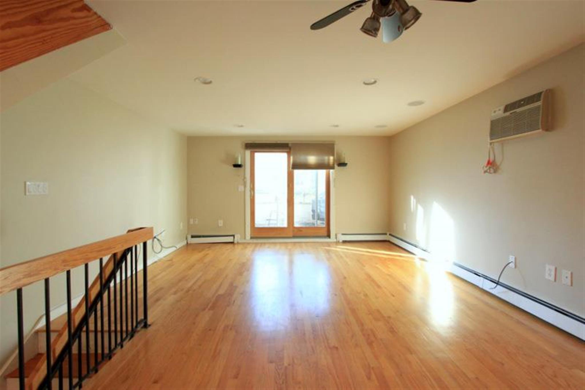 2 bed, 1.5 bath apartment for rent at 35 Howard St Unit 35, Central Square — photo 8 of 26