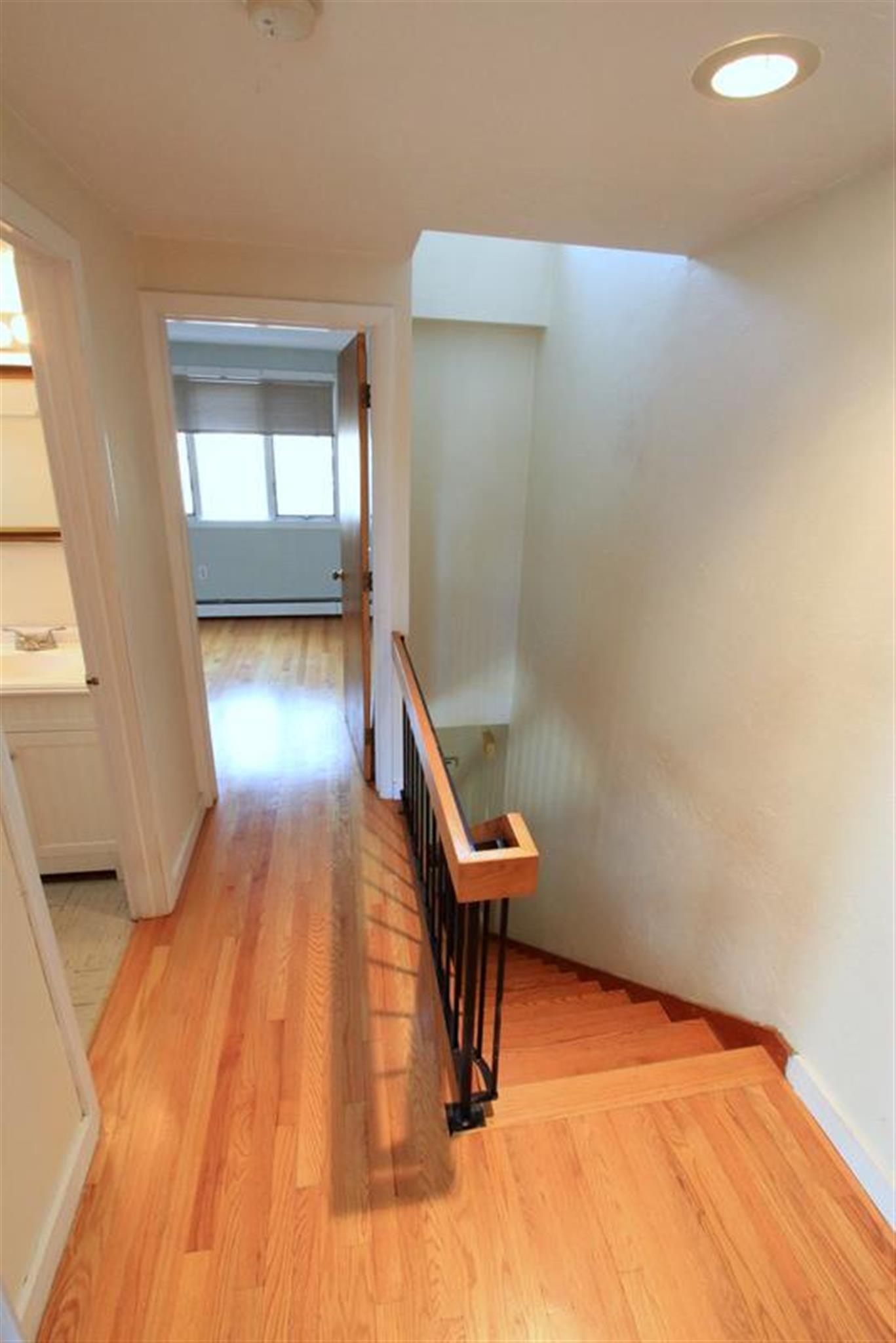 2 bed, 1.5 bath apartment for rent at 35 Howard St Unit 35, Central Square — photo 18 of 26