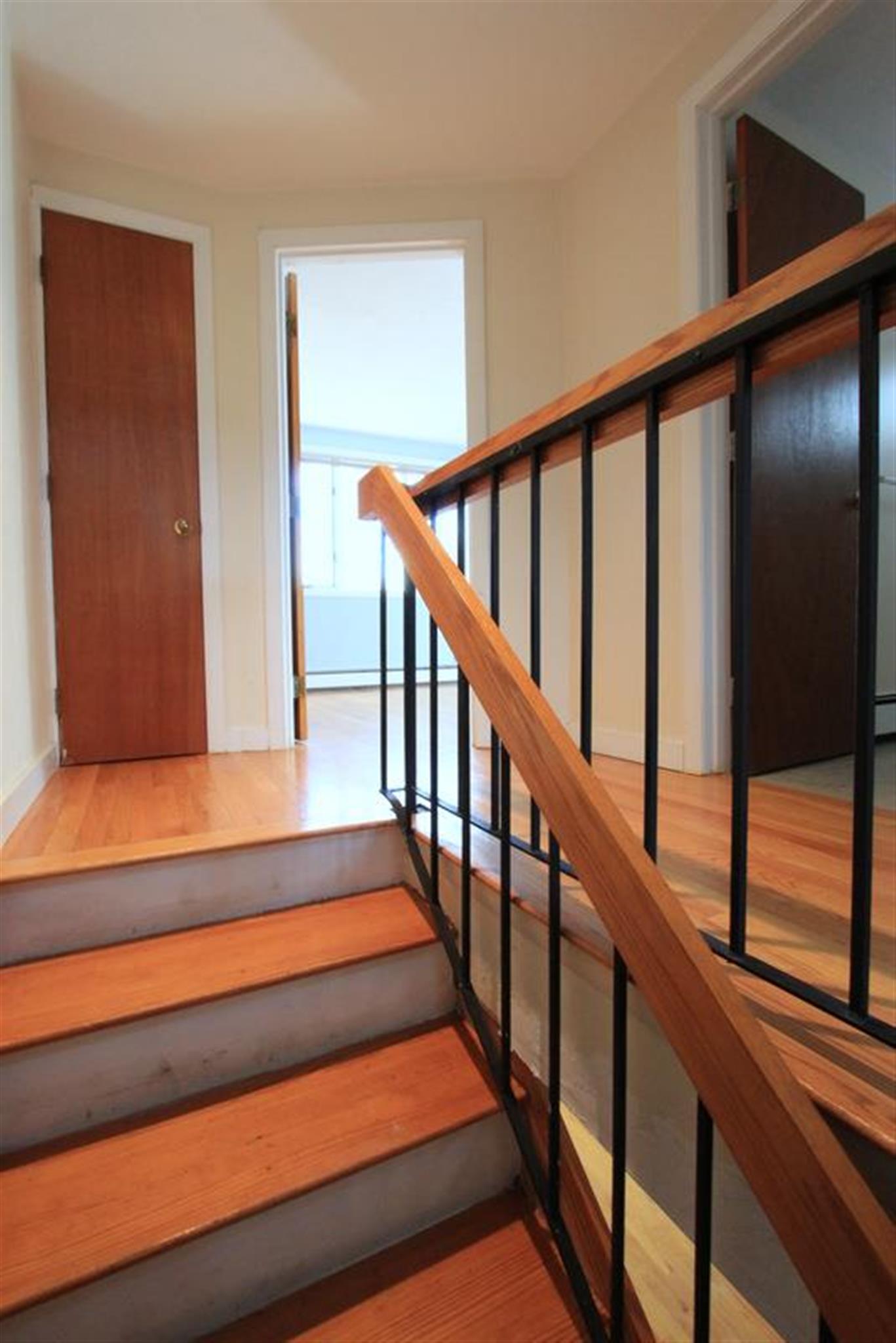2 bed, 1.5 bath apartment for rent at 35 Howard St Unit 35, Central Square — photo 20 of 26