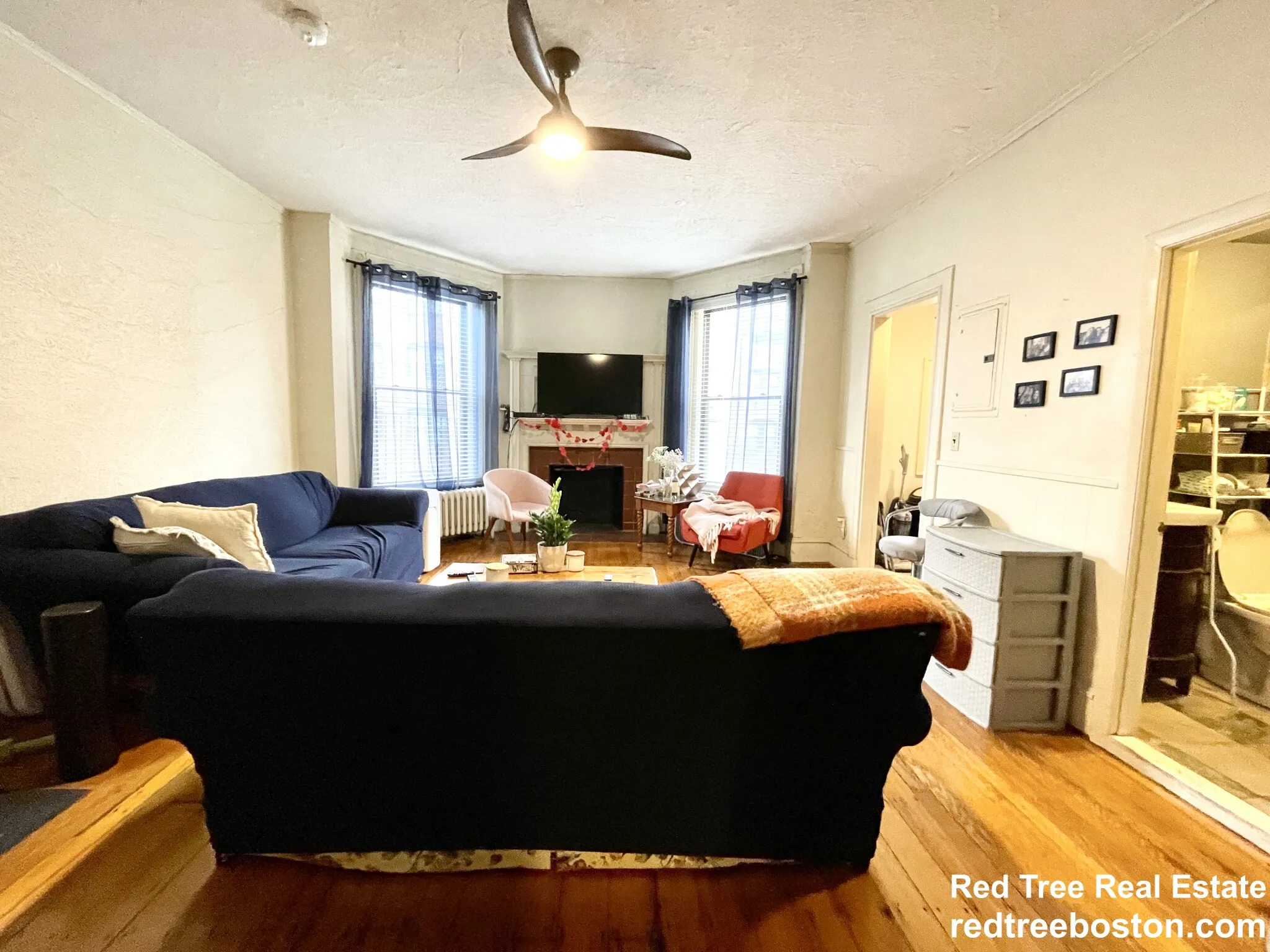 914 Beacon St, Fenway