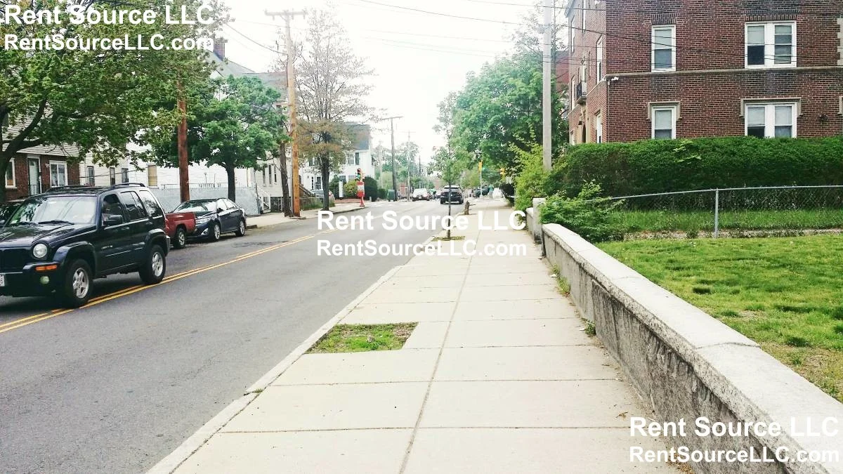 174 Mountain Ave, Malden