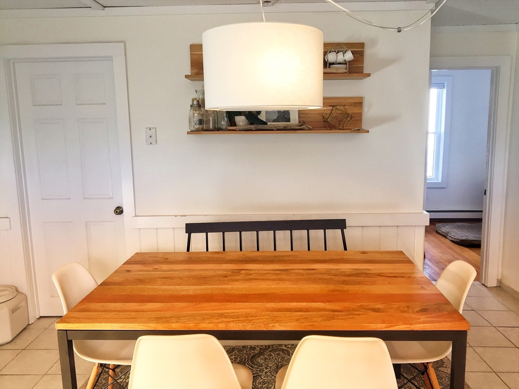 216 Harvey St, North Cambridge