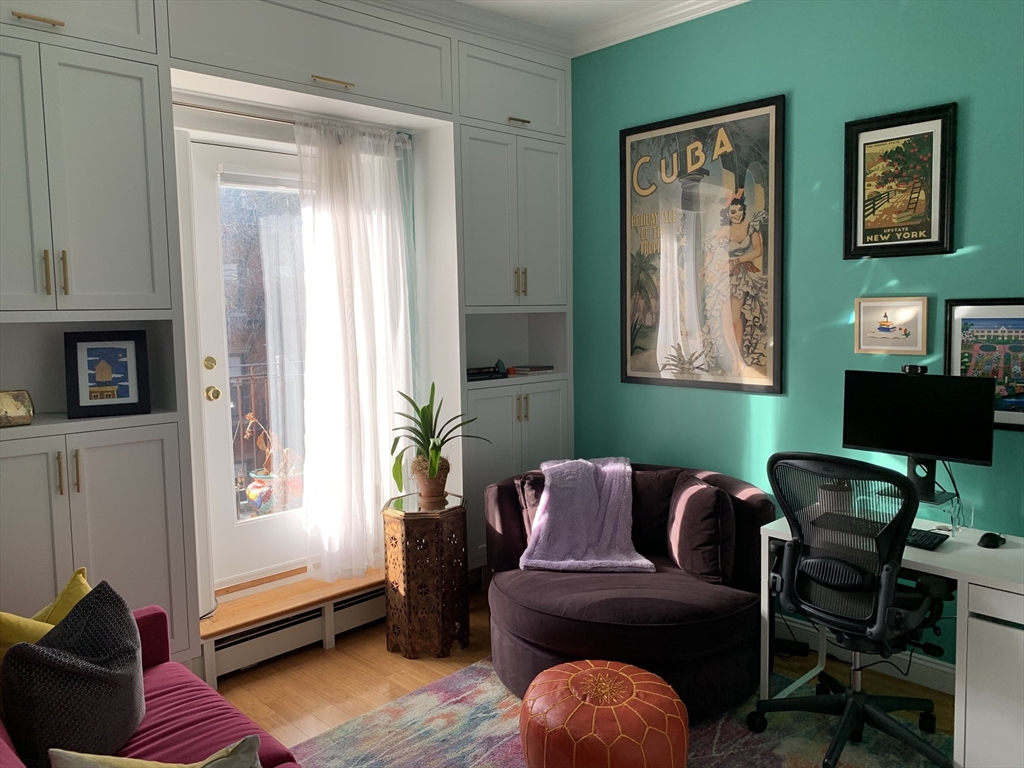 15 Worcester Sq, South End