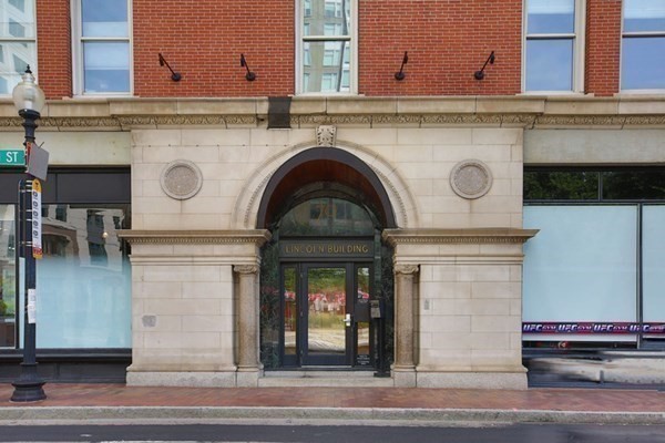 70 Lincoln St, Boston