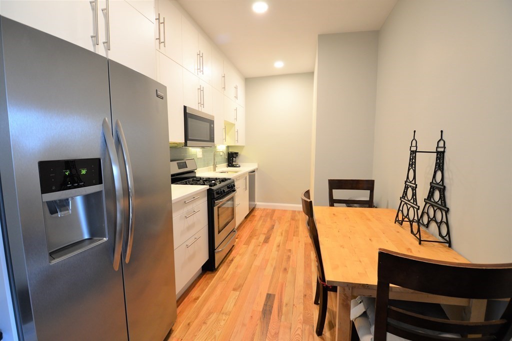 1657 Commonwealth Ave, Brighton