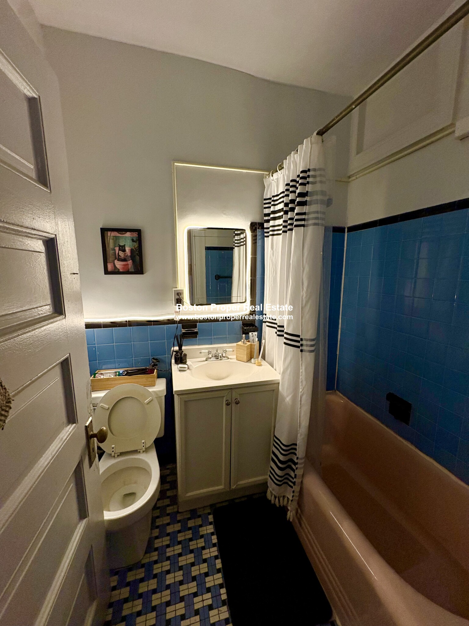 1091 Boylston St, Fenway