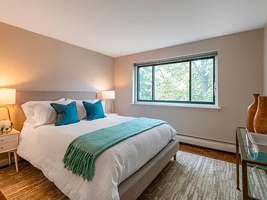 375 Harvard St, Mid-Cambridge