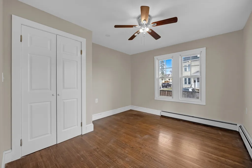 130 Dalton St, Lowell