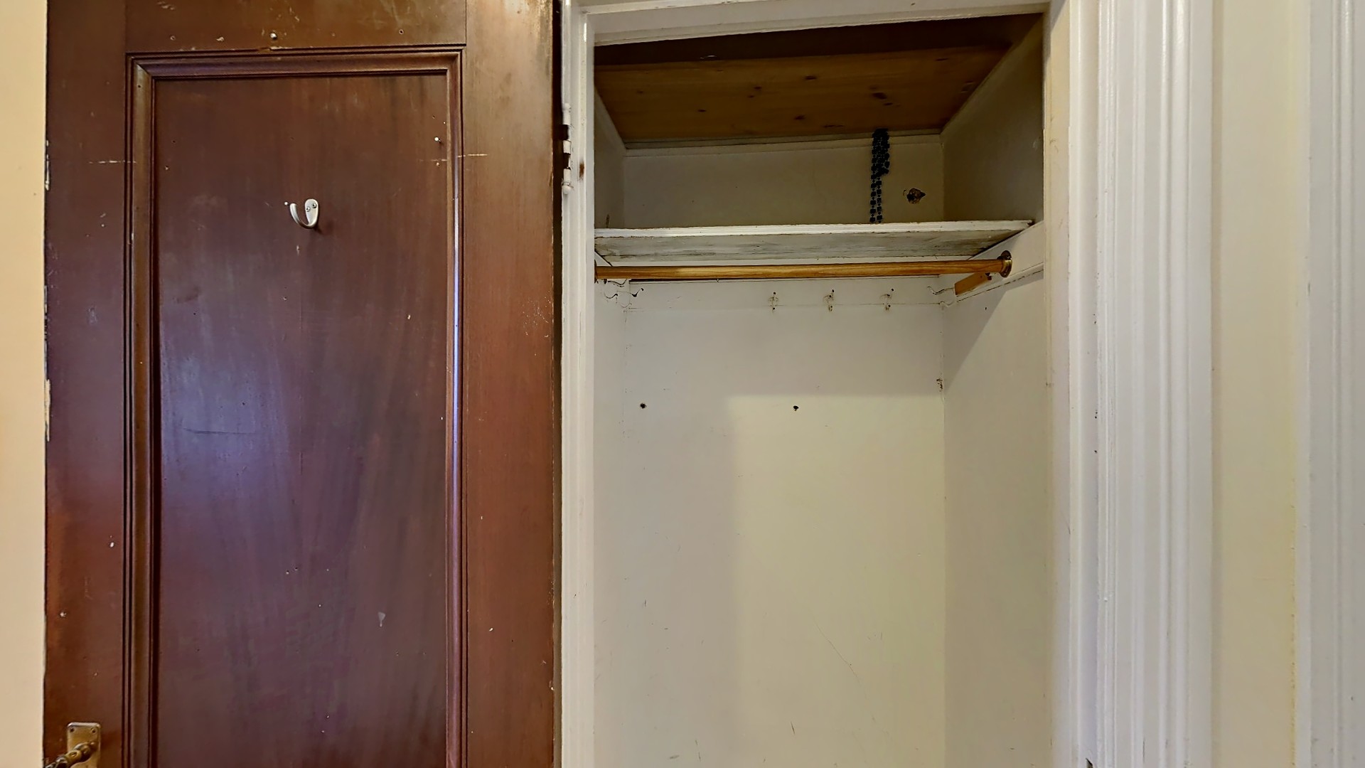 15 Glenville Ave, Allston