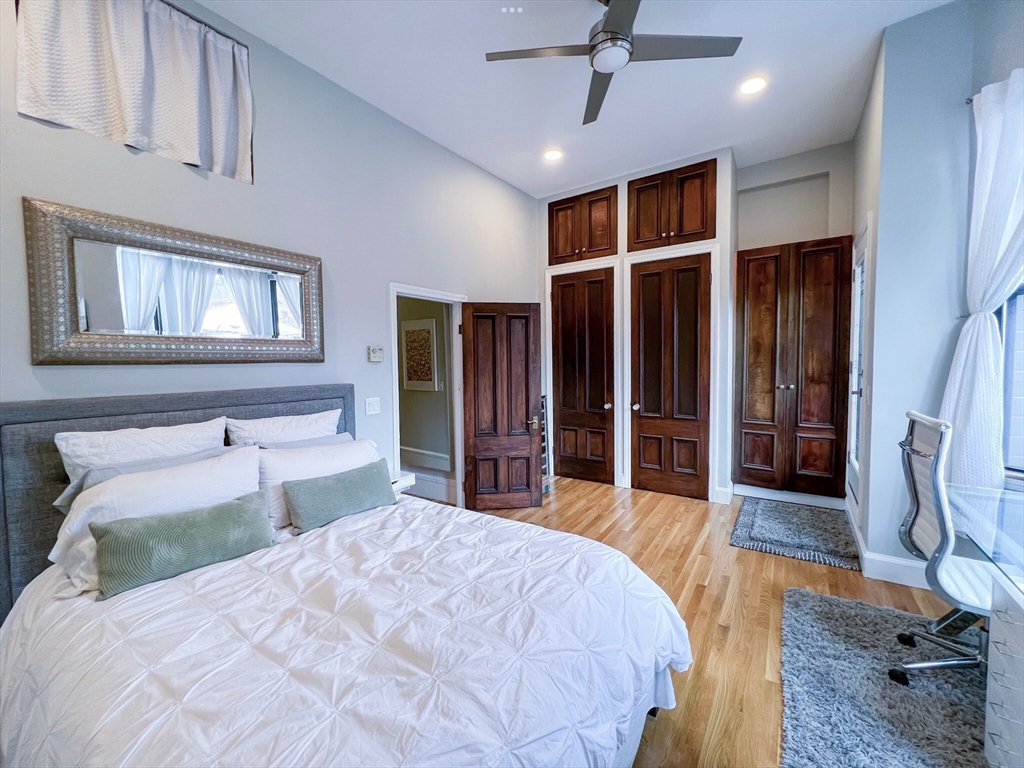 16 Claremont Park, South End