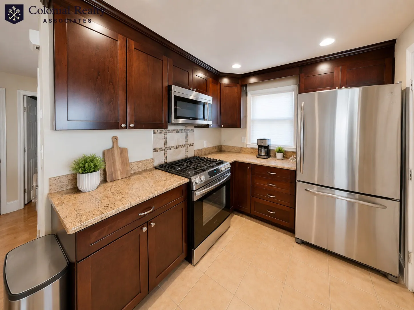 40 Glenellen Rd, West Roxbury