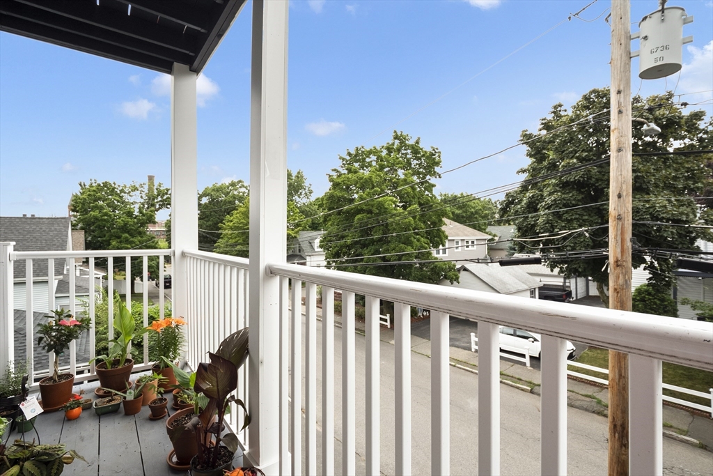 139 Adams St, Waltham