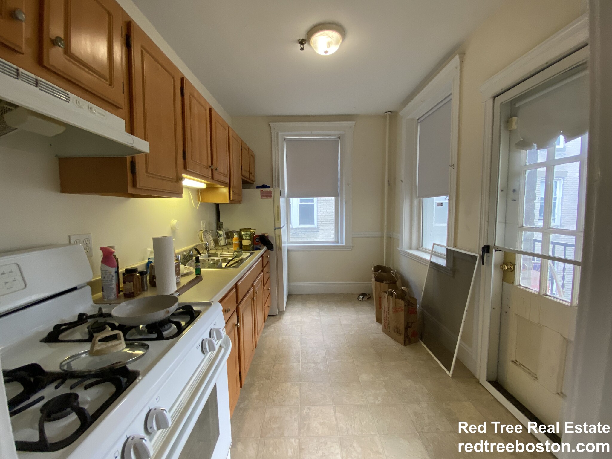 135 Washington St, Brighton