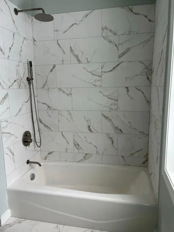 8 Jackson Rd, Chelmsford