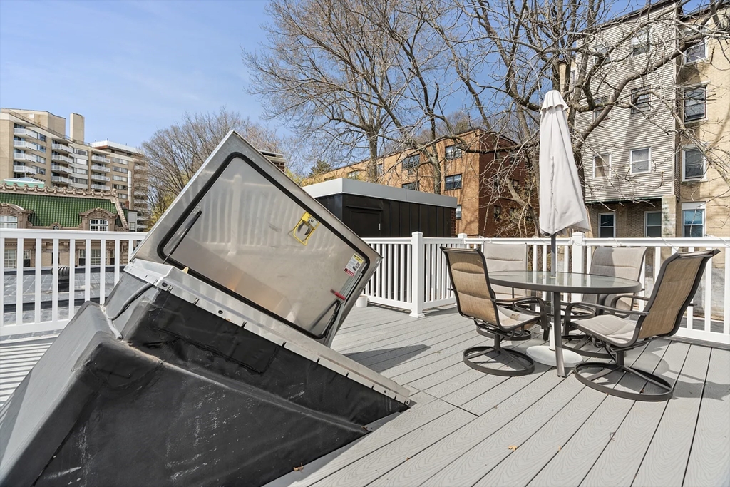 1496 Beacon St, Corey Hill