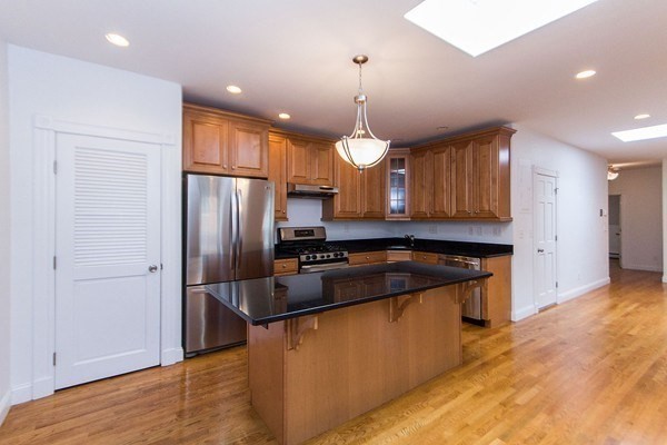 103 Sewall, Coolidge Corner