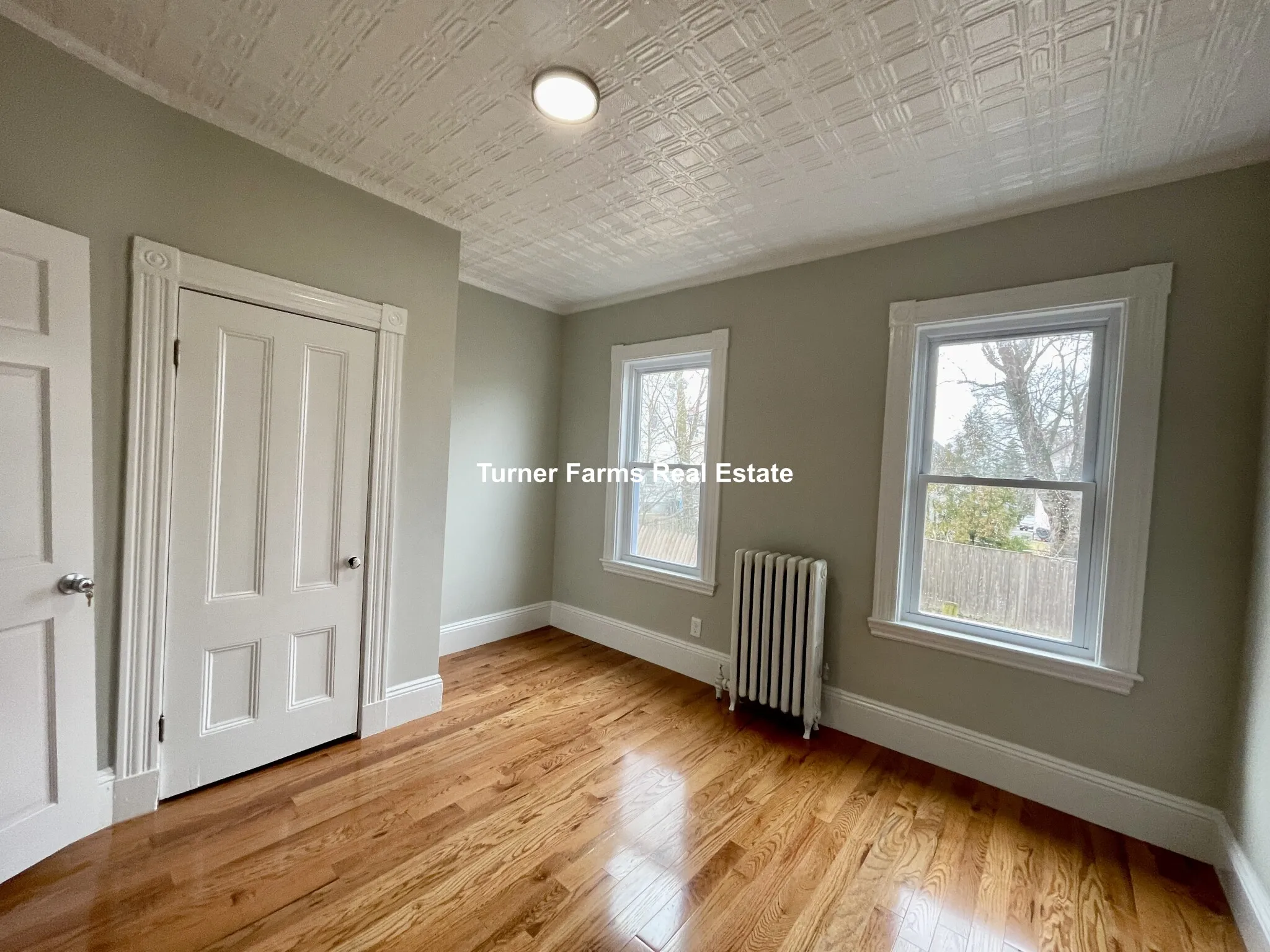 43 Martin St, Medford