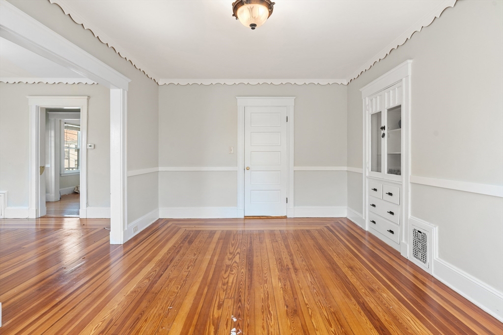 9-11 West St, Norwood