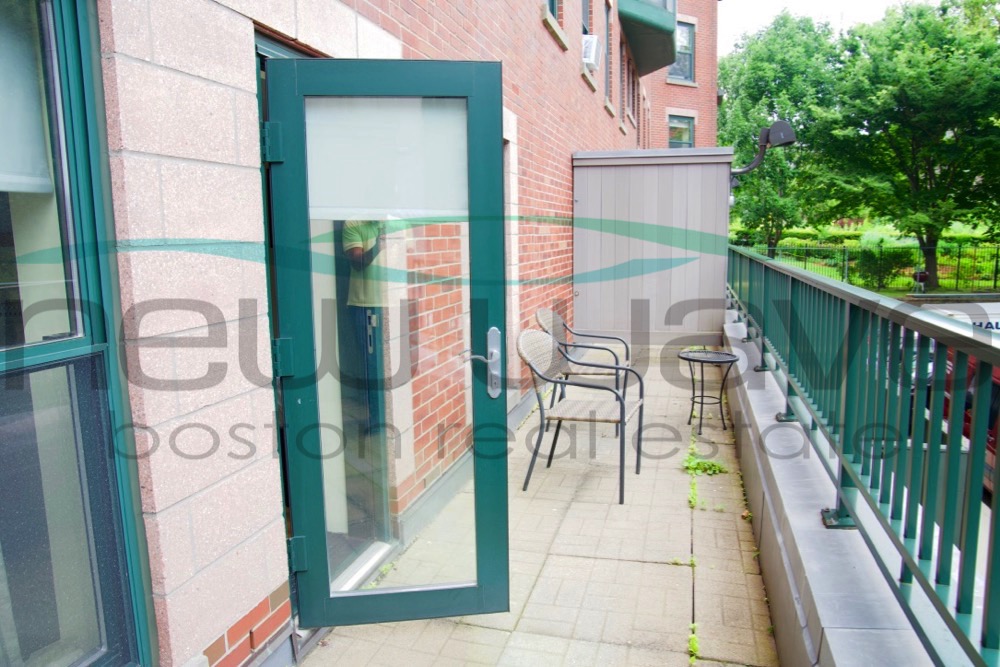 400 Massachusetts Ave, South End