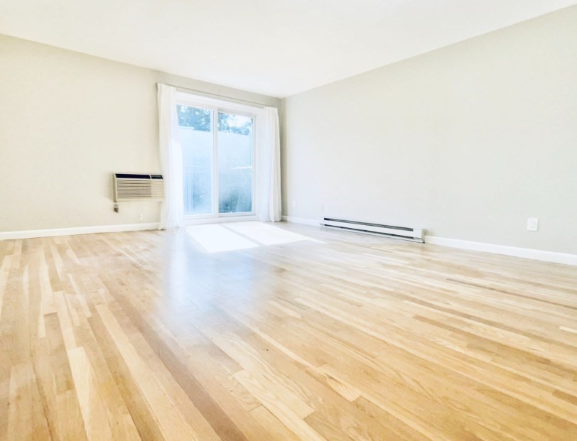 39 Englewood, Brighton