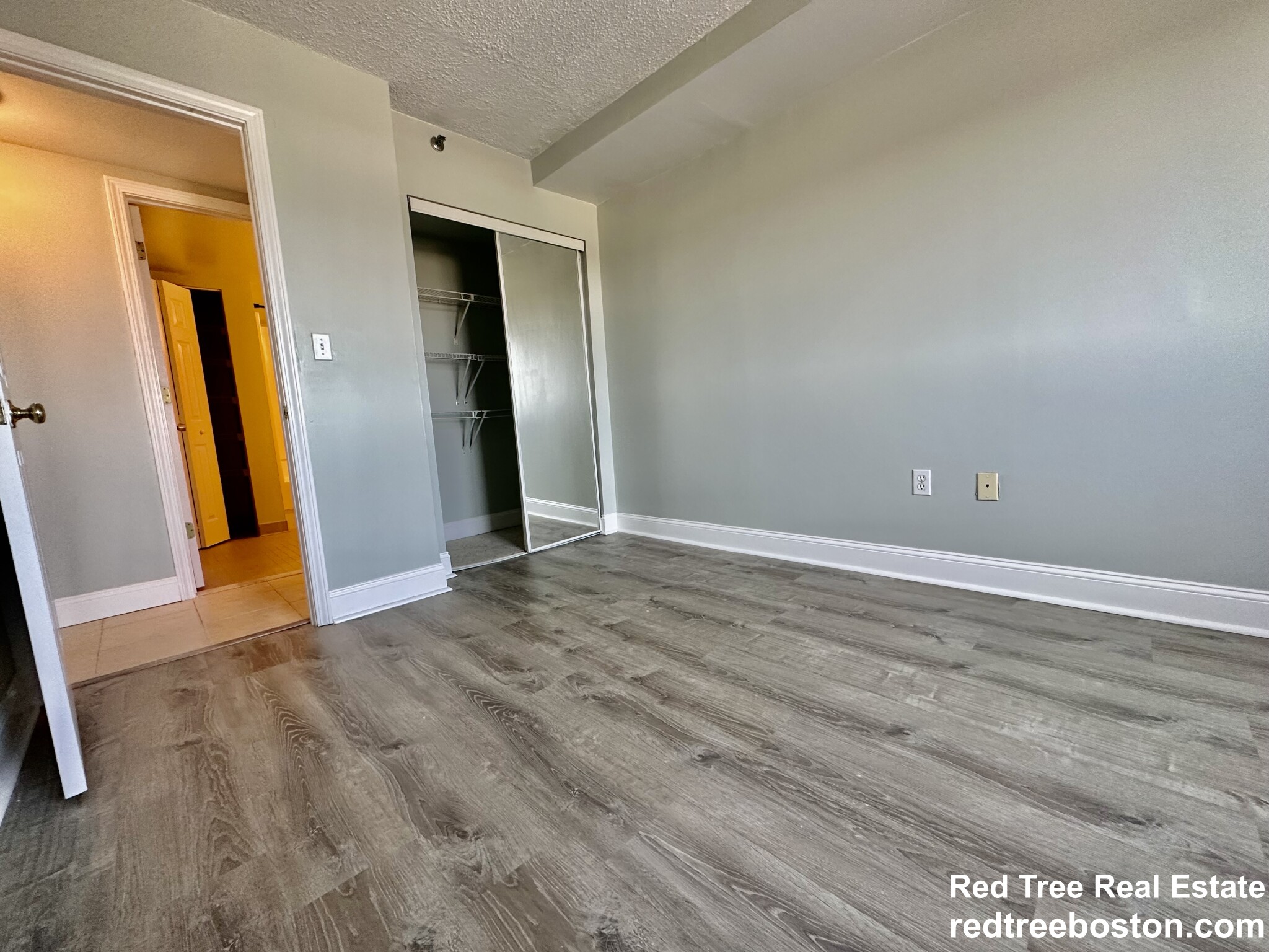 15 North Beacon St, Allston