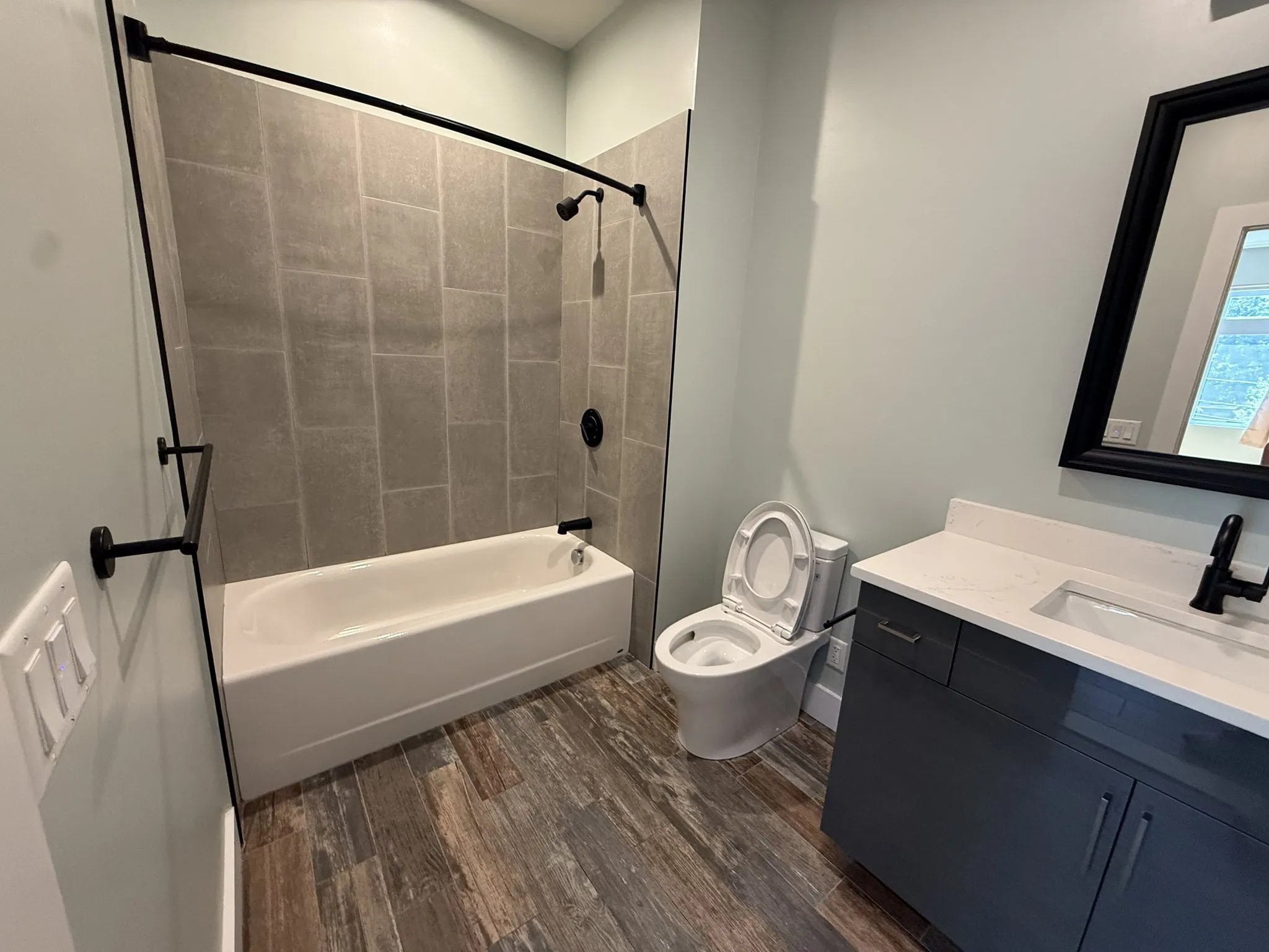 60 Cross Street East, East Somerville