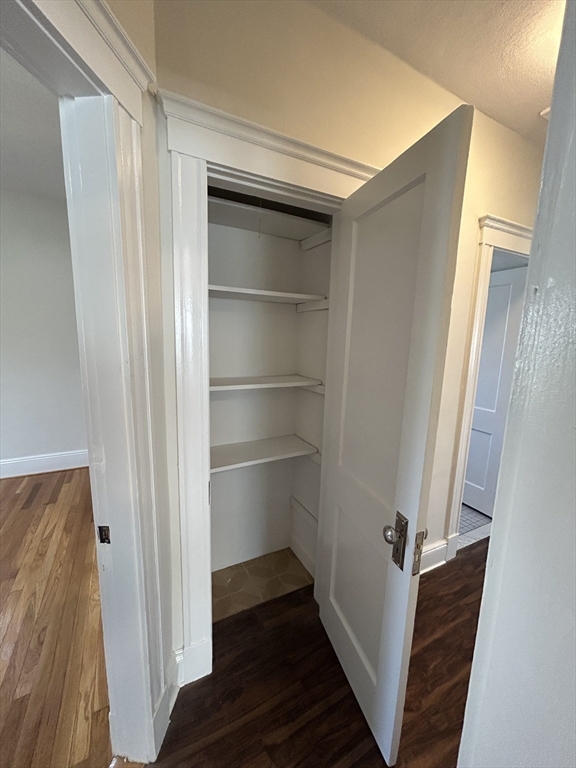 35 Leniston, Roslindale