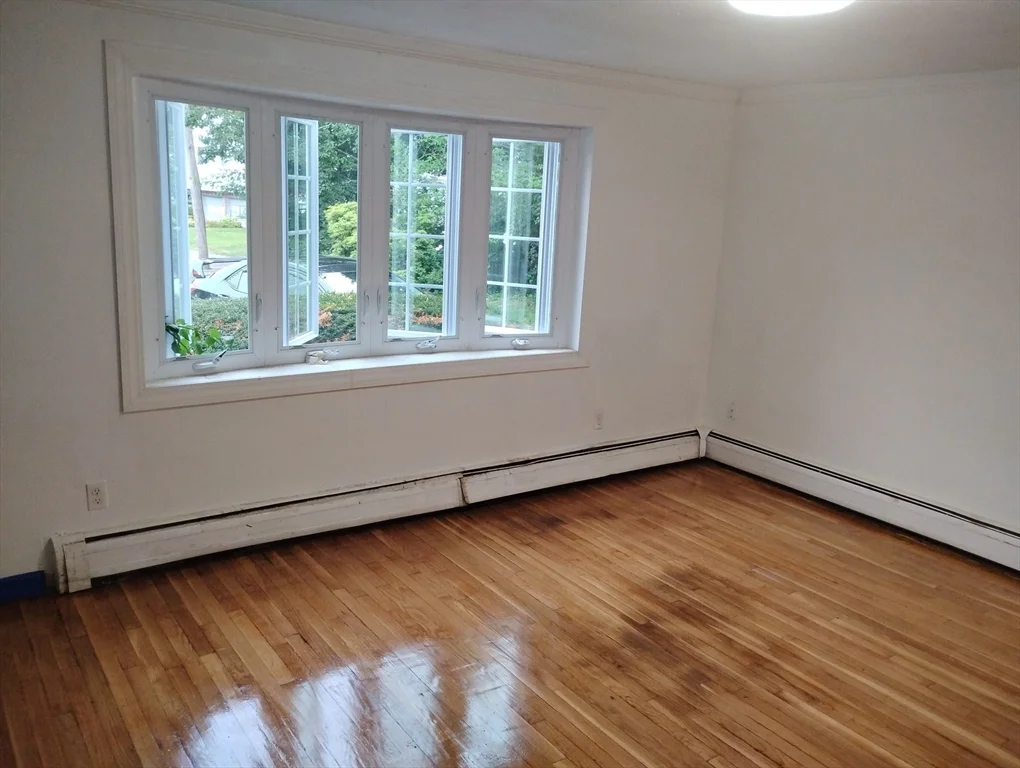 15 Robert Arey Dr, Randolph