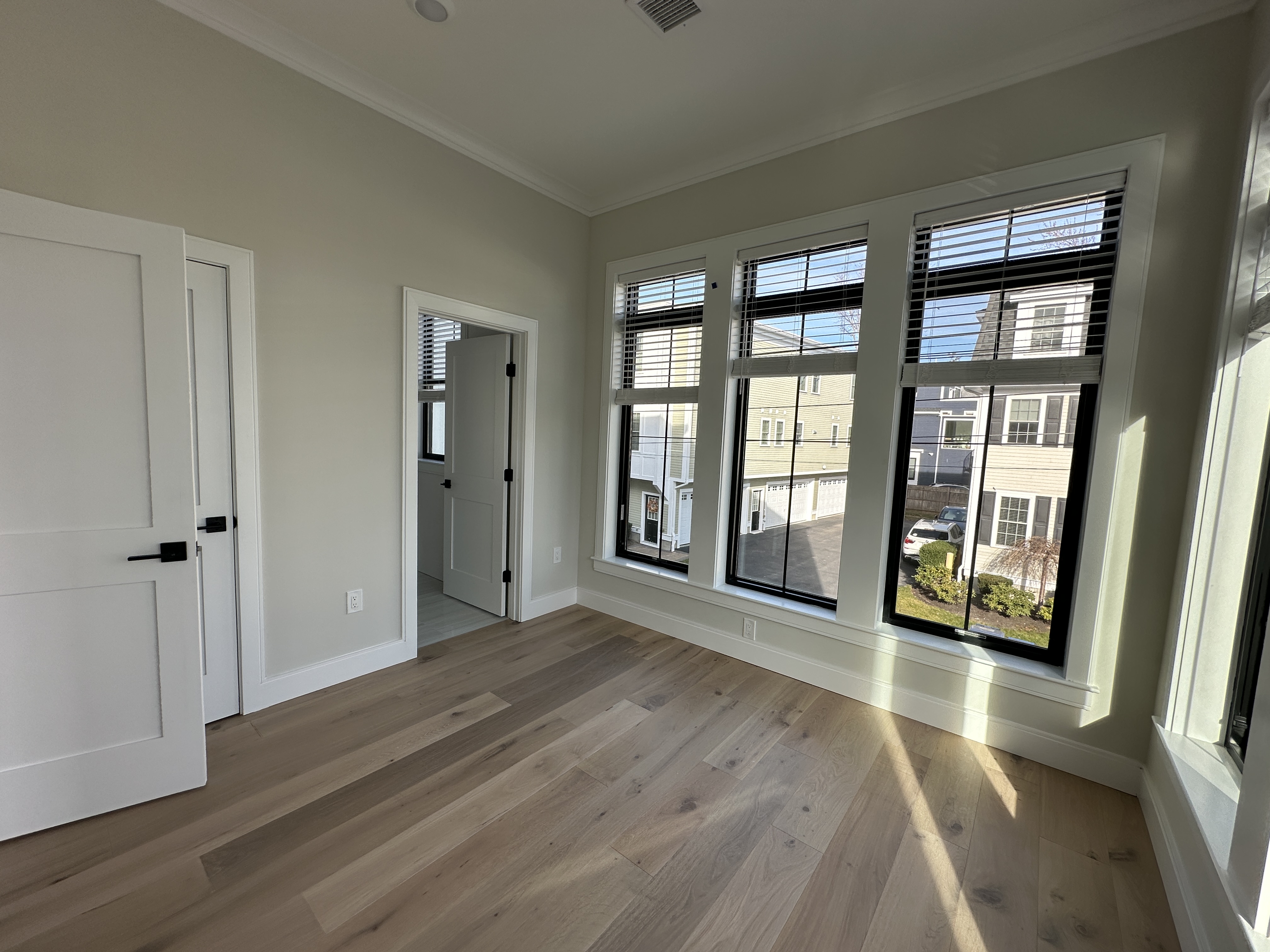 157 Everett St, Allston