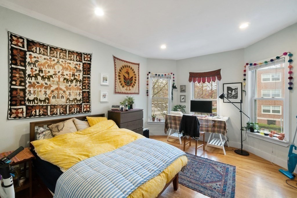 960 Cambridge St, Inman Square